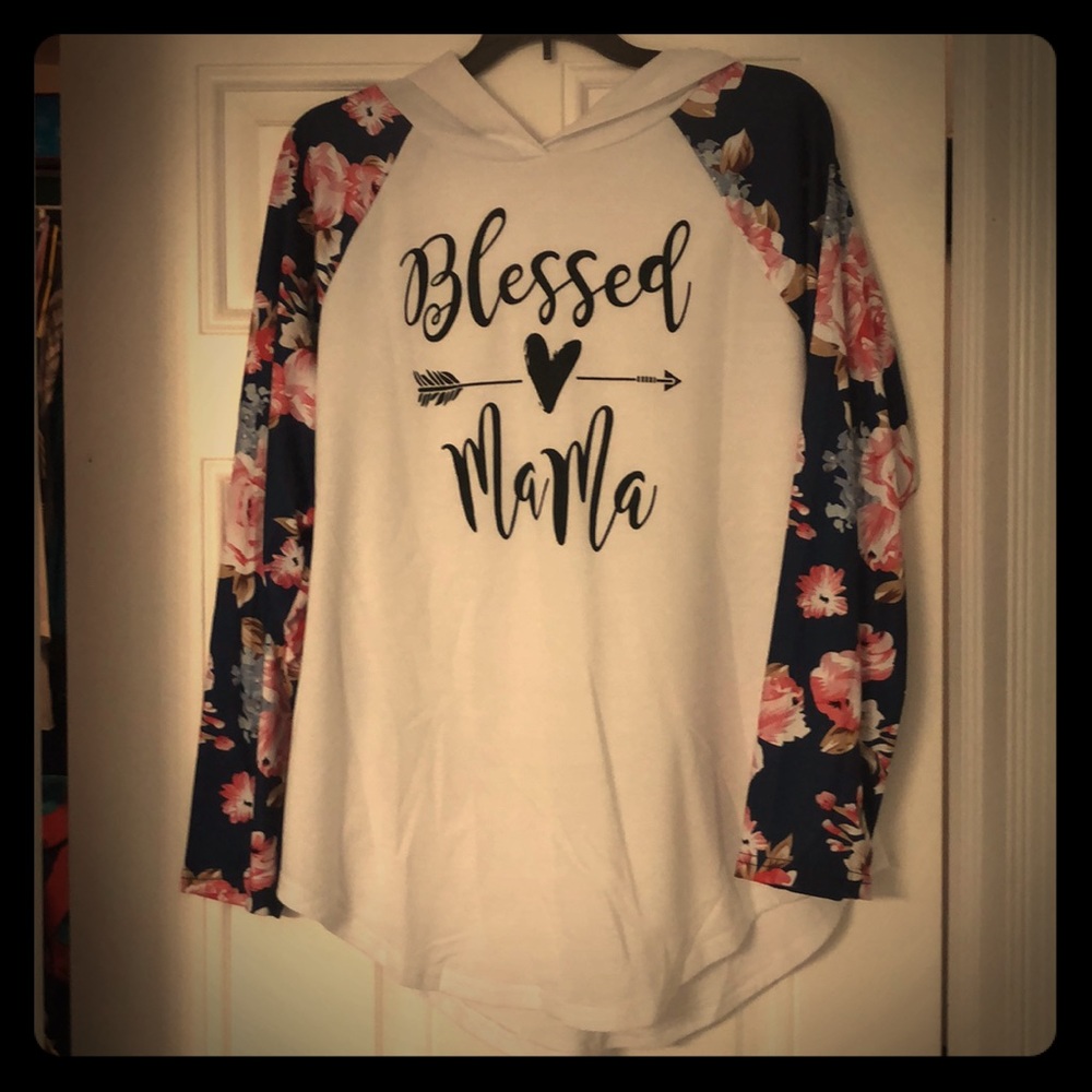 Lightweight hooded shirt